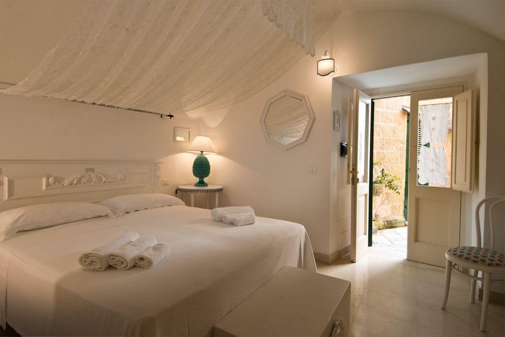 B&B Centro Storico Otranto Luaran gambar