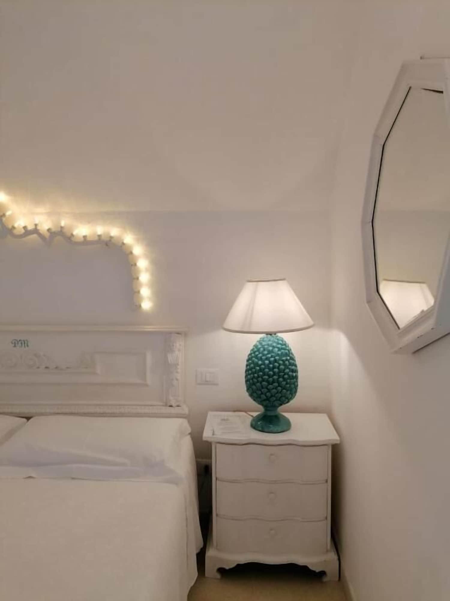 B&B Centro Storico Otranto Luaran gambar